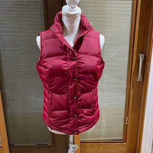 Lands End down vest - size XS